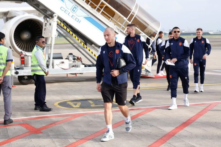 A6TMs5Vpi8e8gCkpZlr0dTXFv82LCcclweuCut2O